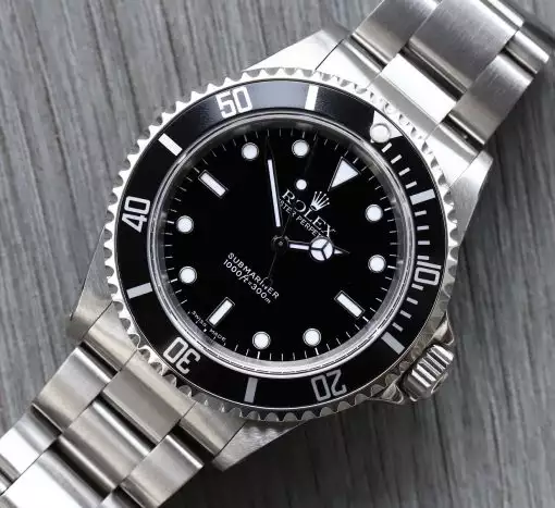ROLEX Submariner Black Dial Steel Bracelet Men’s Watch Item No. 14060 ( Replica )