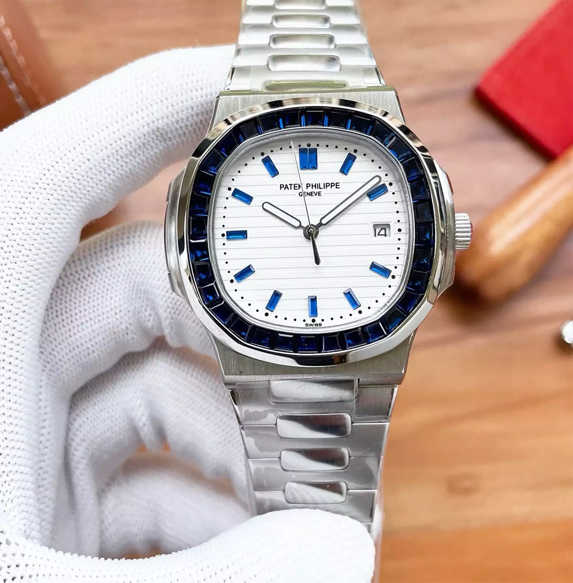 Patek Philippe Nautilus 5711 “ROYAL BLUE MELODY” ( Replica )