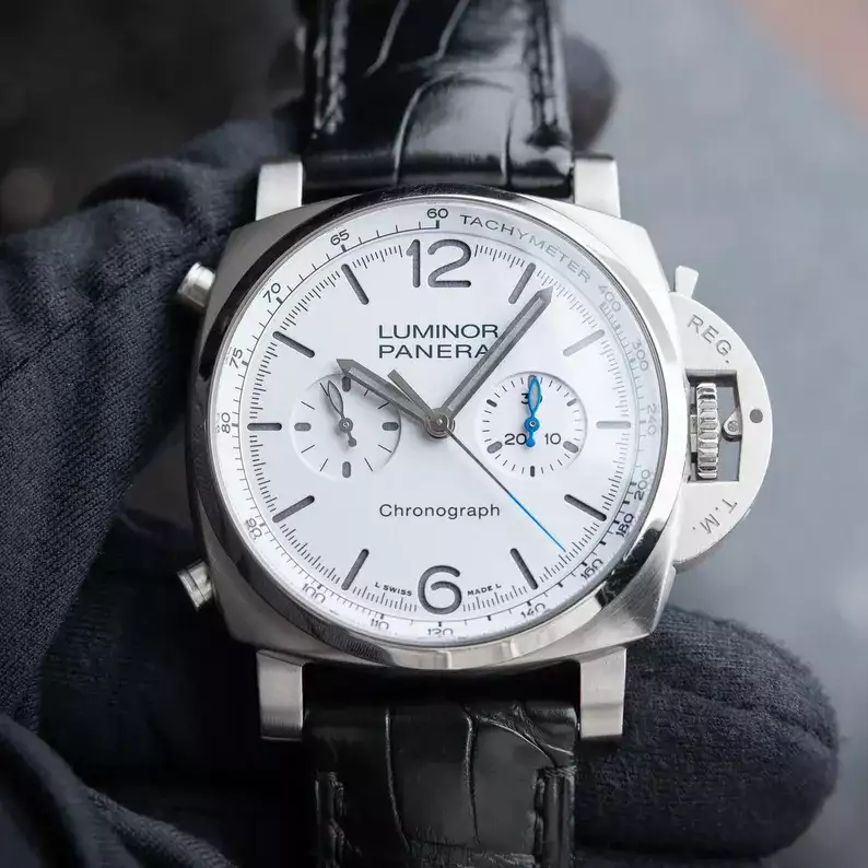 Panerai Luminor White Dial PAM01218 Leather Strap 44mm Stainless Steel Men’s Watch ( Replica )