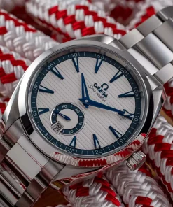 OMEGA  Aqua Terra Silver Dial Men’s Watch Item No. 220.10.41.21.02.004