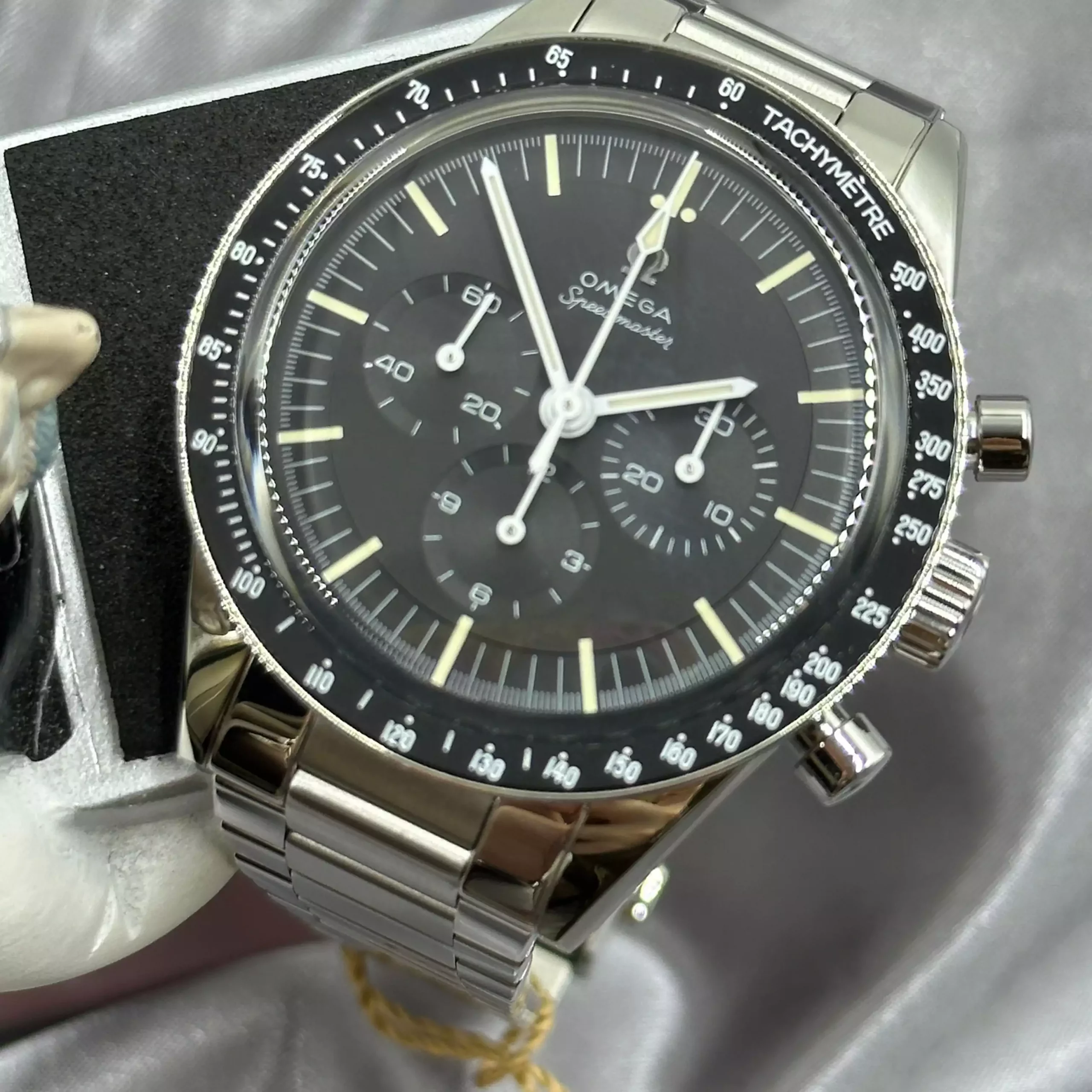 Omega Speedmaster “Ed White” 311.30.40.30.01.001 ( Replica )