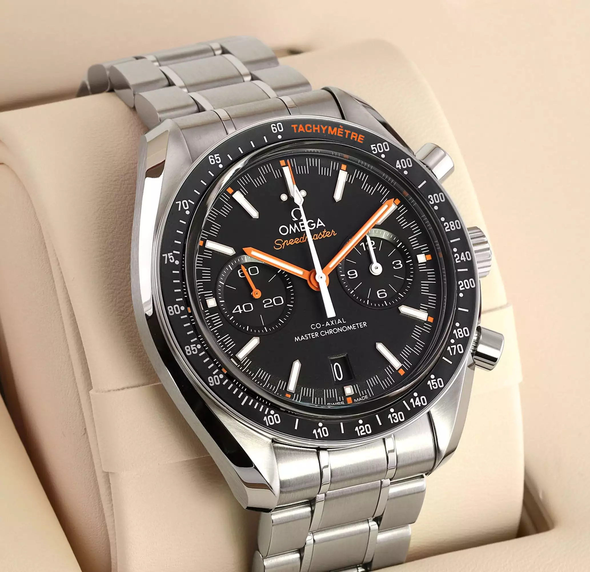 Speedmaster Chronograph Automatic Men’s Watch Item No. 329.30.44.51.01.002 ( Replica )