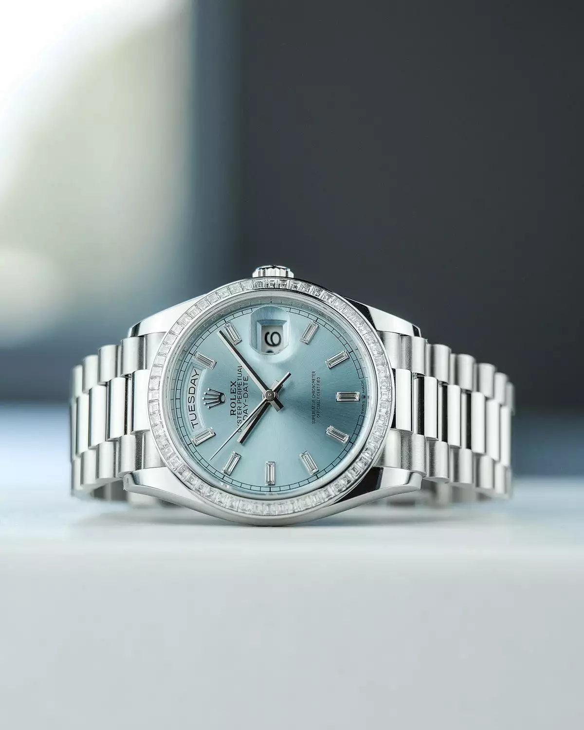 Rolex Day-Date Ice Blue ‘Baguette Dial’ 128396TBR 36mm ( Replica )